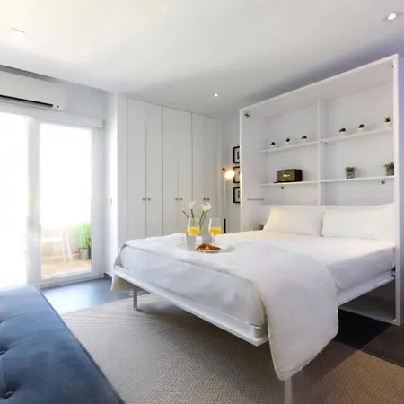 Apartamento Precioso Con Vistas Al Mar Y Piscinas