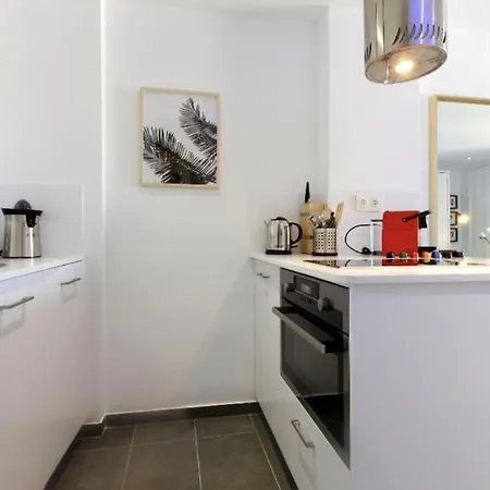 Apartamento Precioso Con Vistas Al Mar Y Piscinas